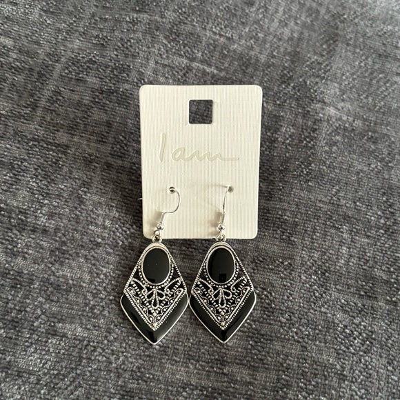 I am Jewelry - Black & Silver Dangle Earrings